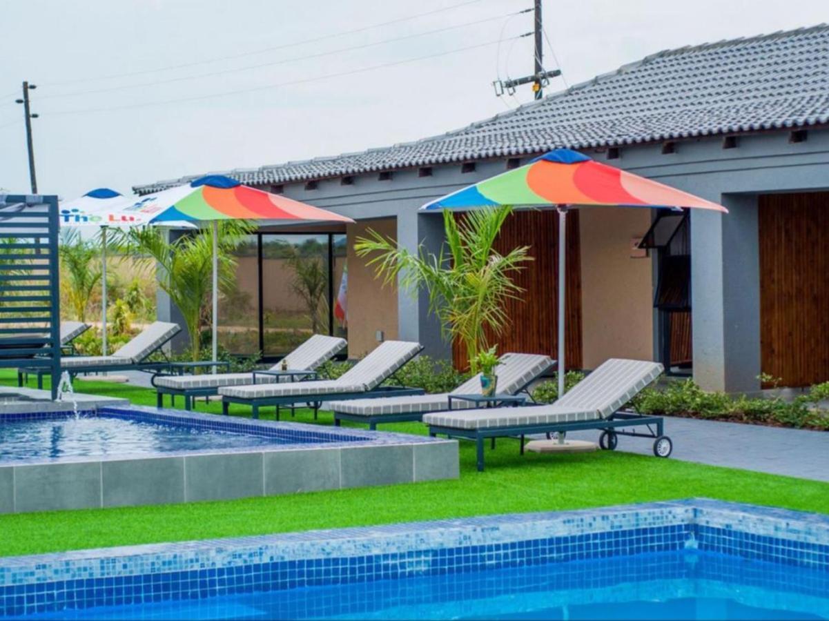 The Lux Hotel And Resorts Louis Trichardt Exterior foto